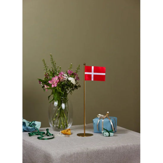 Bordflag Piet Hein Messing 50 Cm.