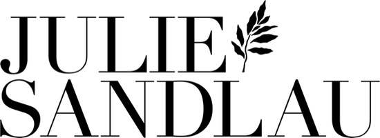 Julie Sandlau logo
