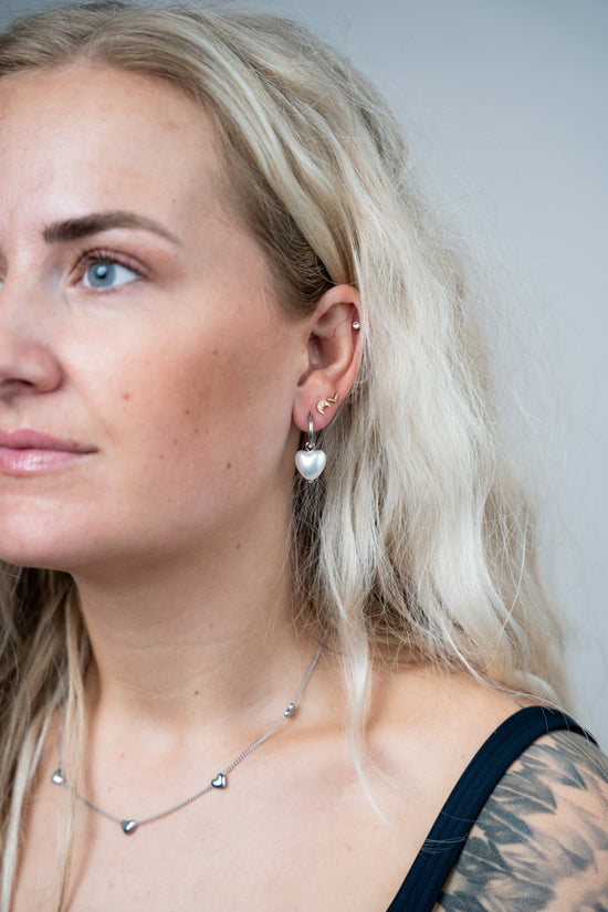 Felicia perle øreringe stål - Naja Borre