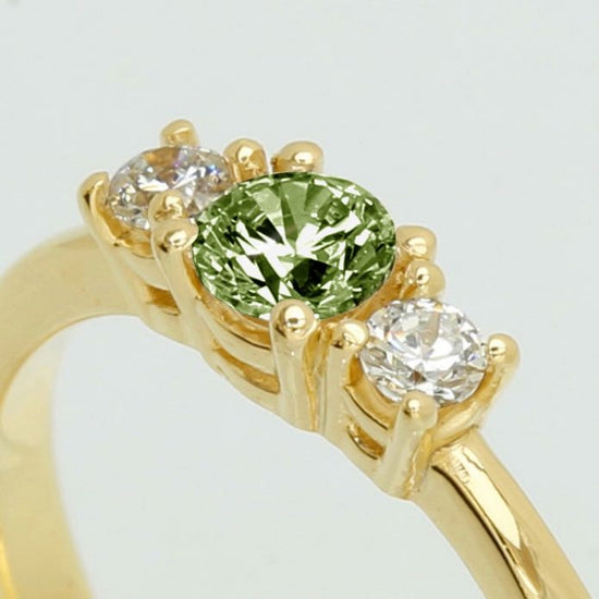 14K Grace ring LG m. grøn 0,25ct + 2x0,05ct DEF/VS Rødguld