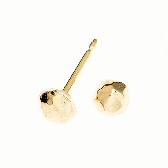 14K Guld Ørestikker - Devine by norup