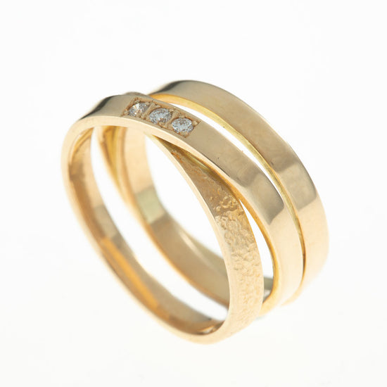 14Kt. Guld ring m.3x0,02ct. - Devine by norup